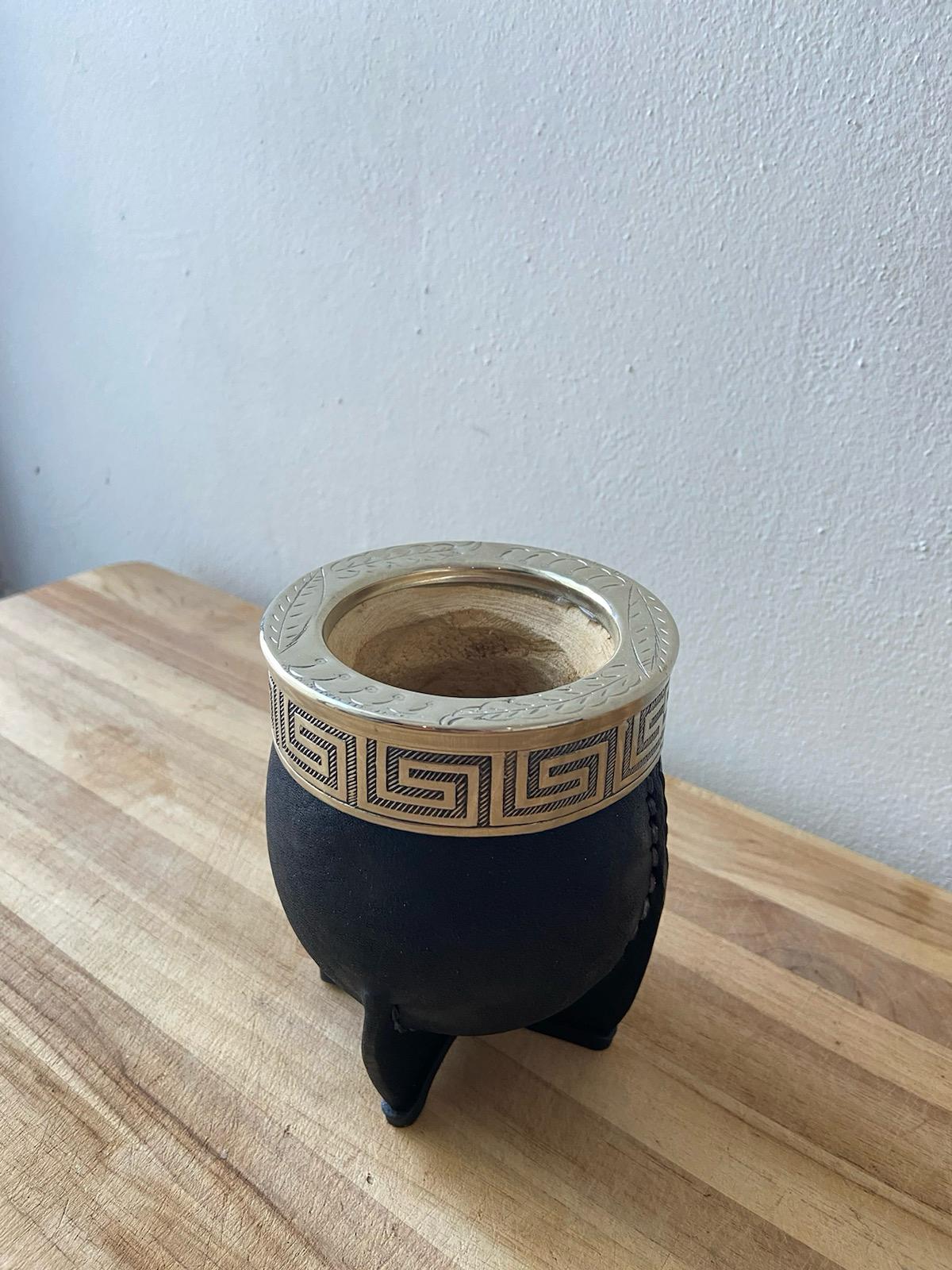 Mate Imperial Cincelado Color Negro Acero Diseño Laberinto