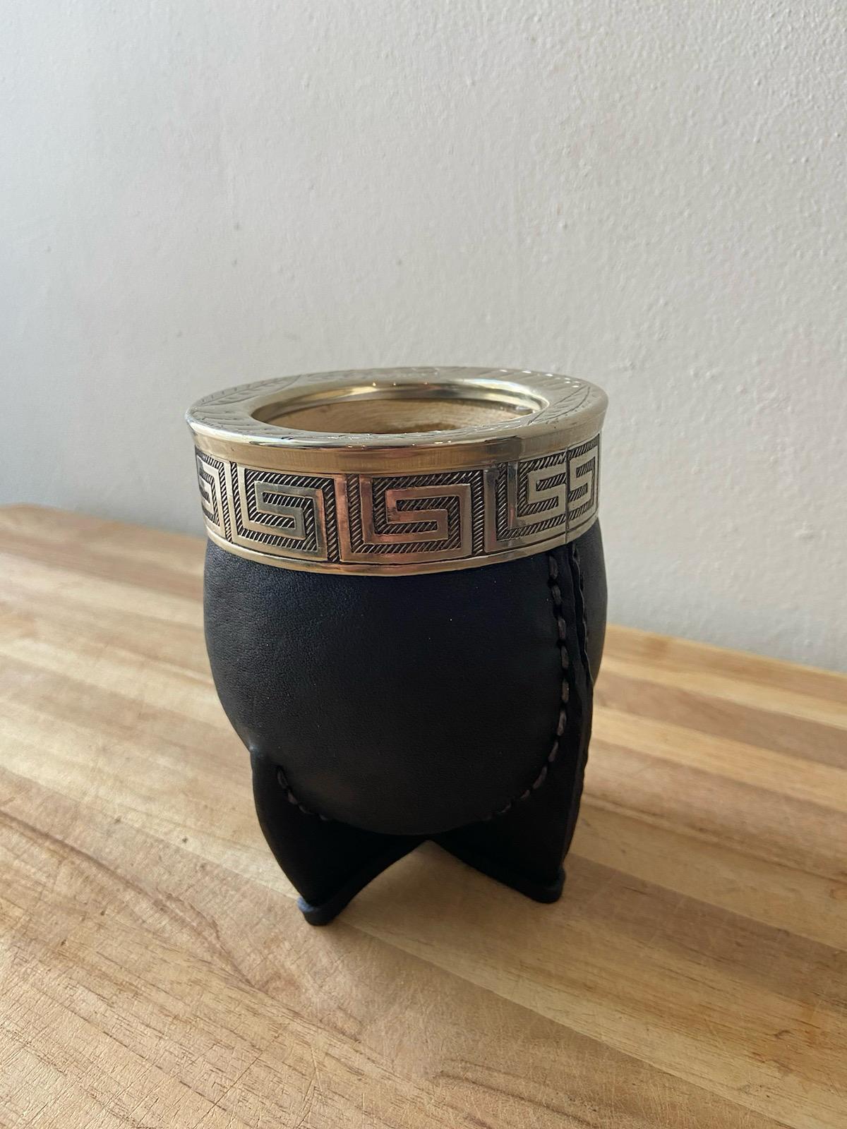 Mate Imperial Cincelado Color Negro Acero Diseño Laberinto