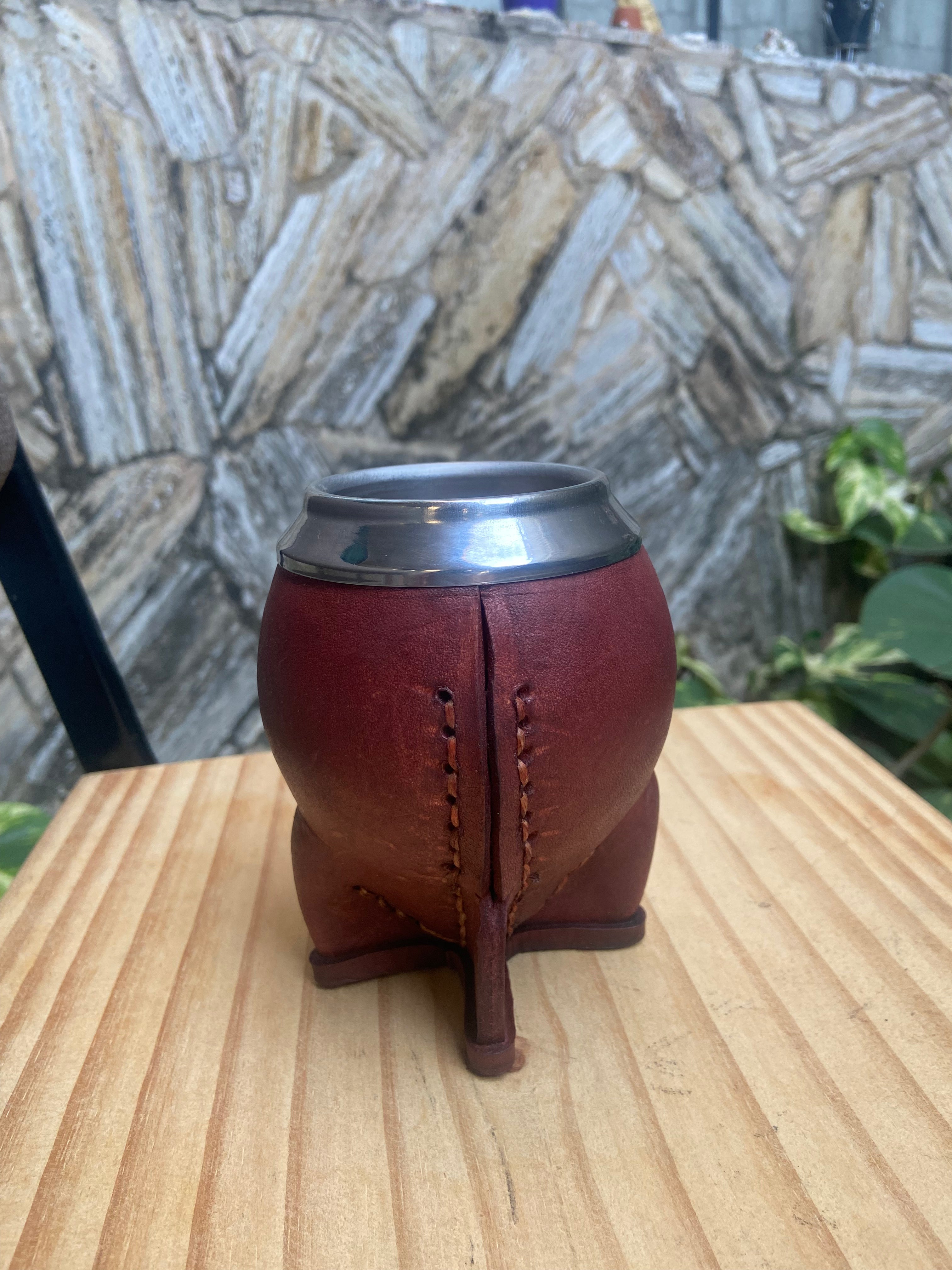 Mate Torpedo Color Bordó Acero